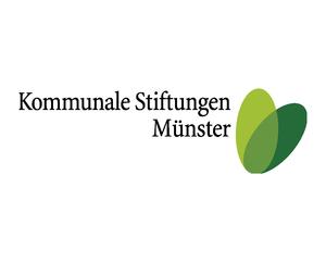 Logo der Kommunalen Stiftungen Münster mit stilisierten, grünen Blättern auf weißem Hintergrund.