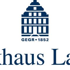 Logo des Bankhauses Lampe mit stilisiertem Gebäude und dem Schriftzug „Bankhaus Lampe“ sowie dem Gründungsjahr 1852.
